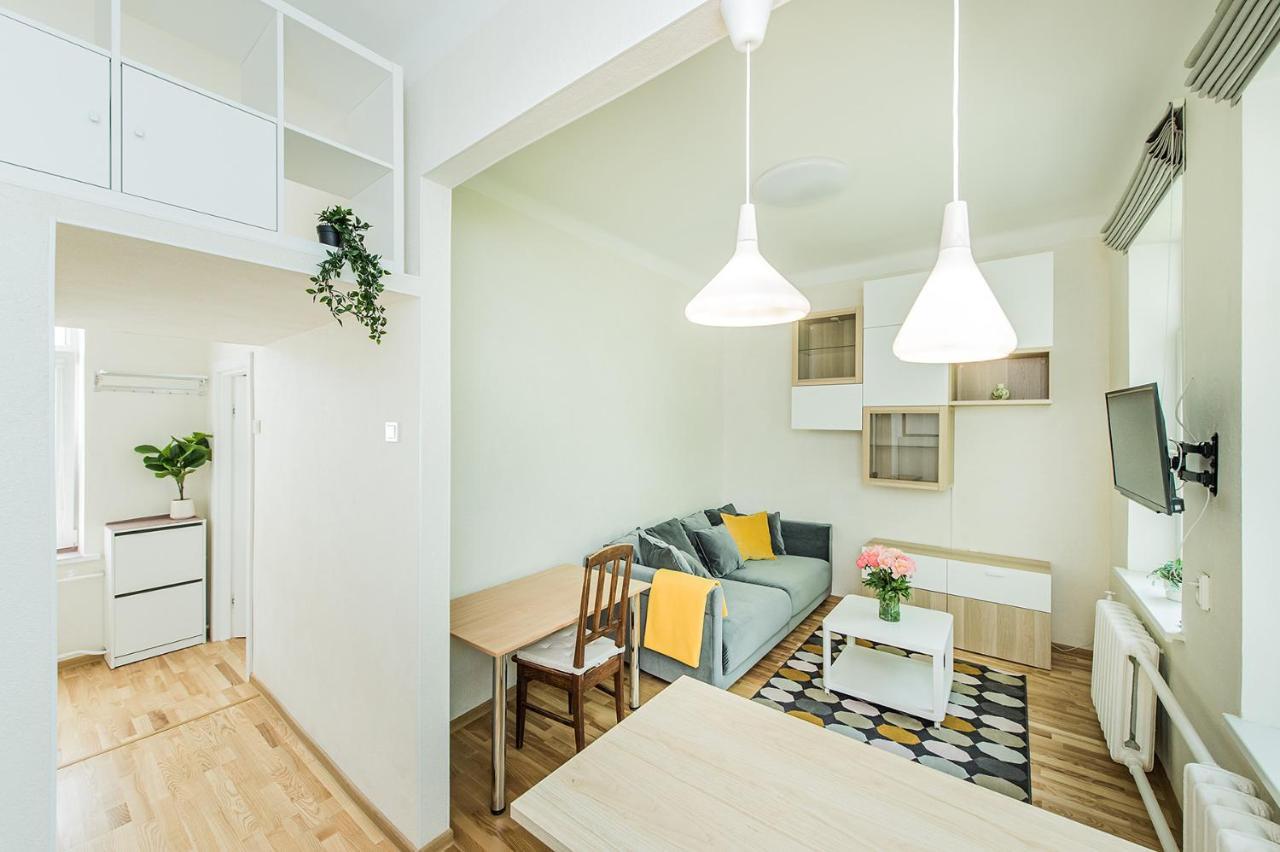 Lovely 1-Bedroom Apartment In Kaunas Old Town Luaran gambar